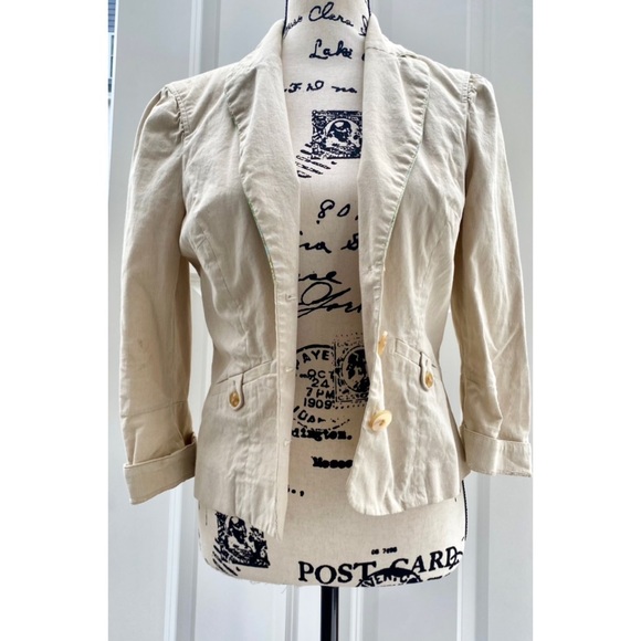 NWOT Bebe Cream Cotton 3 Button Blazer - Picture 5 of 6